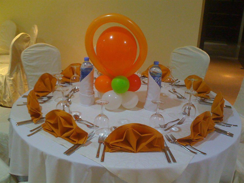 Gokulam Park Doha Hotel Exterior photo