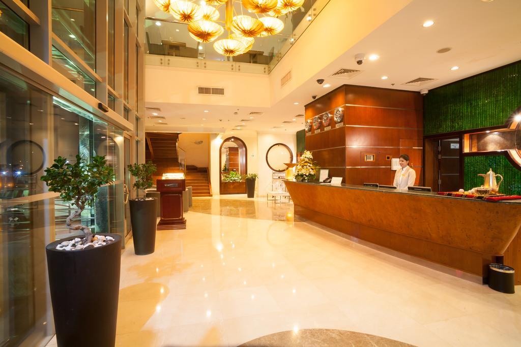 Gokulam Park Doha Hotel Exterior photo
