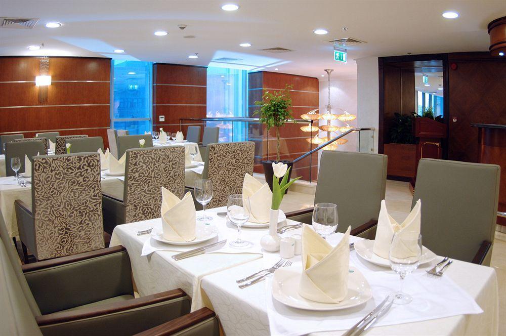 Gokulam Park Doha Hotel Exterior photo